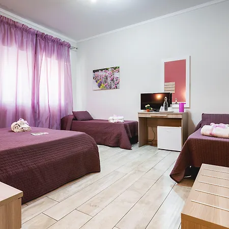 Orchidea House Fiumicino Two-2